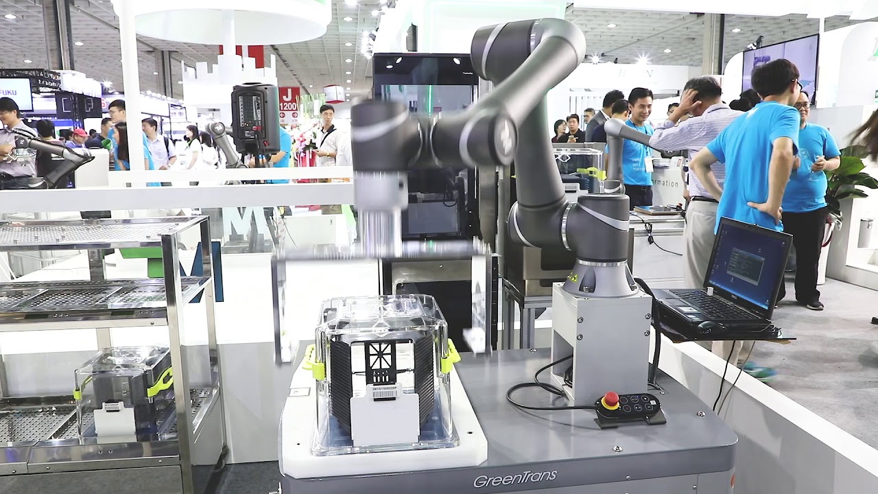 TM robot with AGV transporting wafers